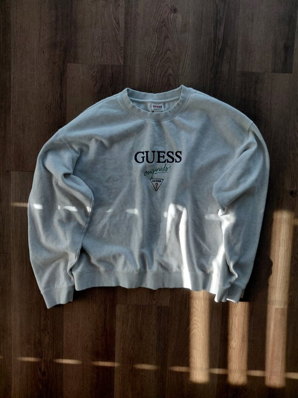 GUESS Originals Y2K Sweatshirt | XL | 88% Cotton | 12% Polyester | Vintage